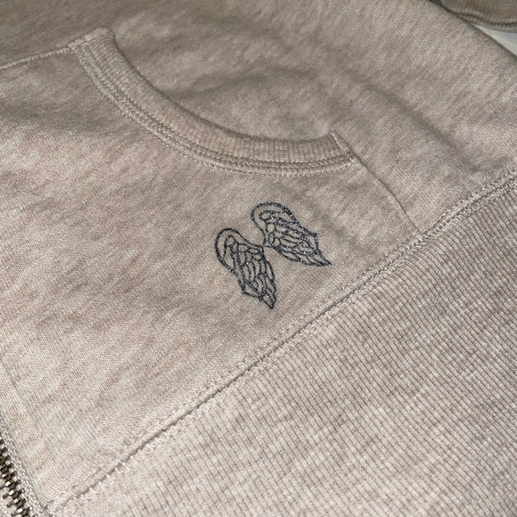 Victoria’s Secret Super Model Essential Zip Up Hoodie - Picture 4 of 10